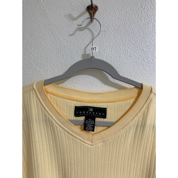 EUC, Consensus Sportswear Men’s Sz XXL Short Sleeve V-Neck Yellow Polo - Picture 4 of 9